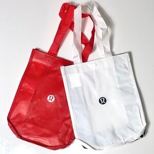 NWT Brand New Lululemon Athletica Small Red and White Tote Bag Set of 2.  9 x 12